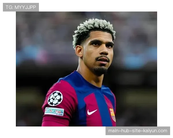 阿劳霍加时赛头球制胜 乌拉圭中卫关键时刻挺身而出